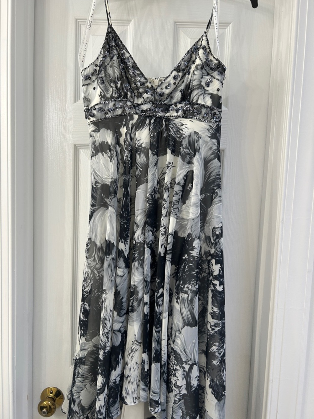 Black and white floral cocktail dress size 6